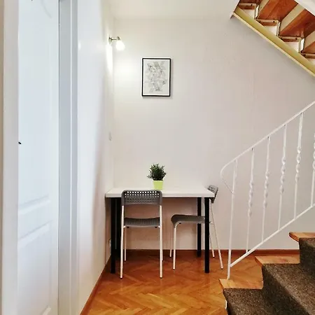 Ubytování v soukromí Pokoje Arkei Okolice Lotniska Lawica *
