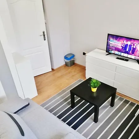 Pokoje Arkei Okolice Lotniska Lawica Ubytování v soukromí *